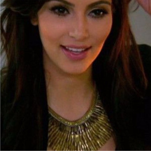 Stella & Dot Pegasus Necklace Bib Gold Feathers Statement ASO TV Kardashian Boho - Picture 5 of 13